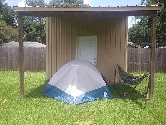 Nature Backyard Tent # 1 in Alexandria/Wi-fi/etc