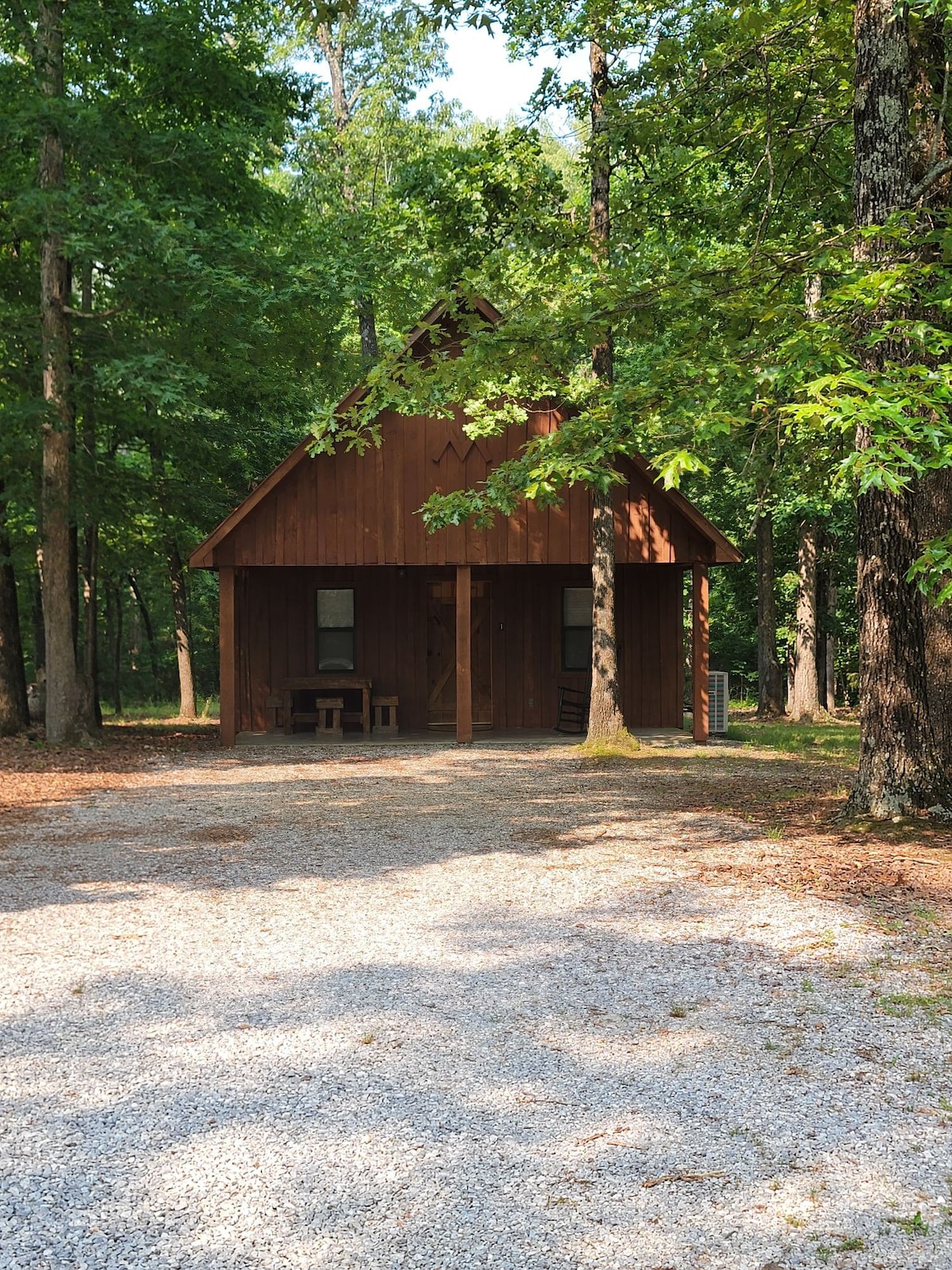 White Oak Cabins (Cabin 1)