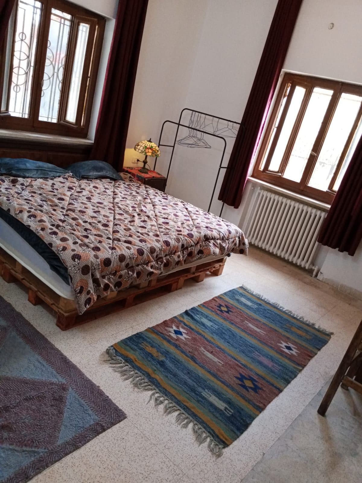 「Alrahhal」客房的双人卧室