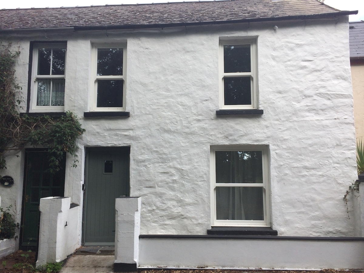 Breesha 's Cottage - Ballaugh, 4星级自助餐