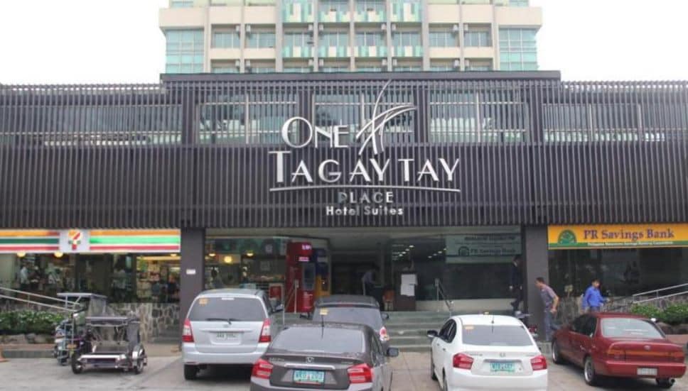 One Tagaytay Place酒店套房中的豪华客房
