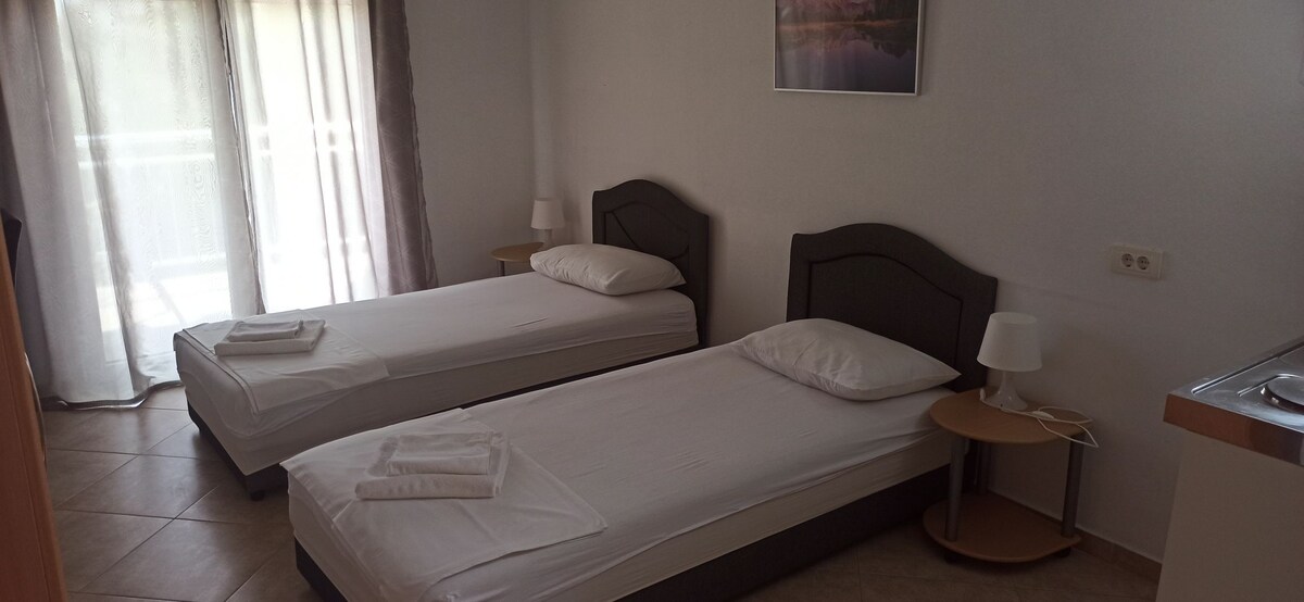 Apartments Meti, triple room 2 beds