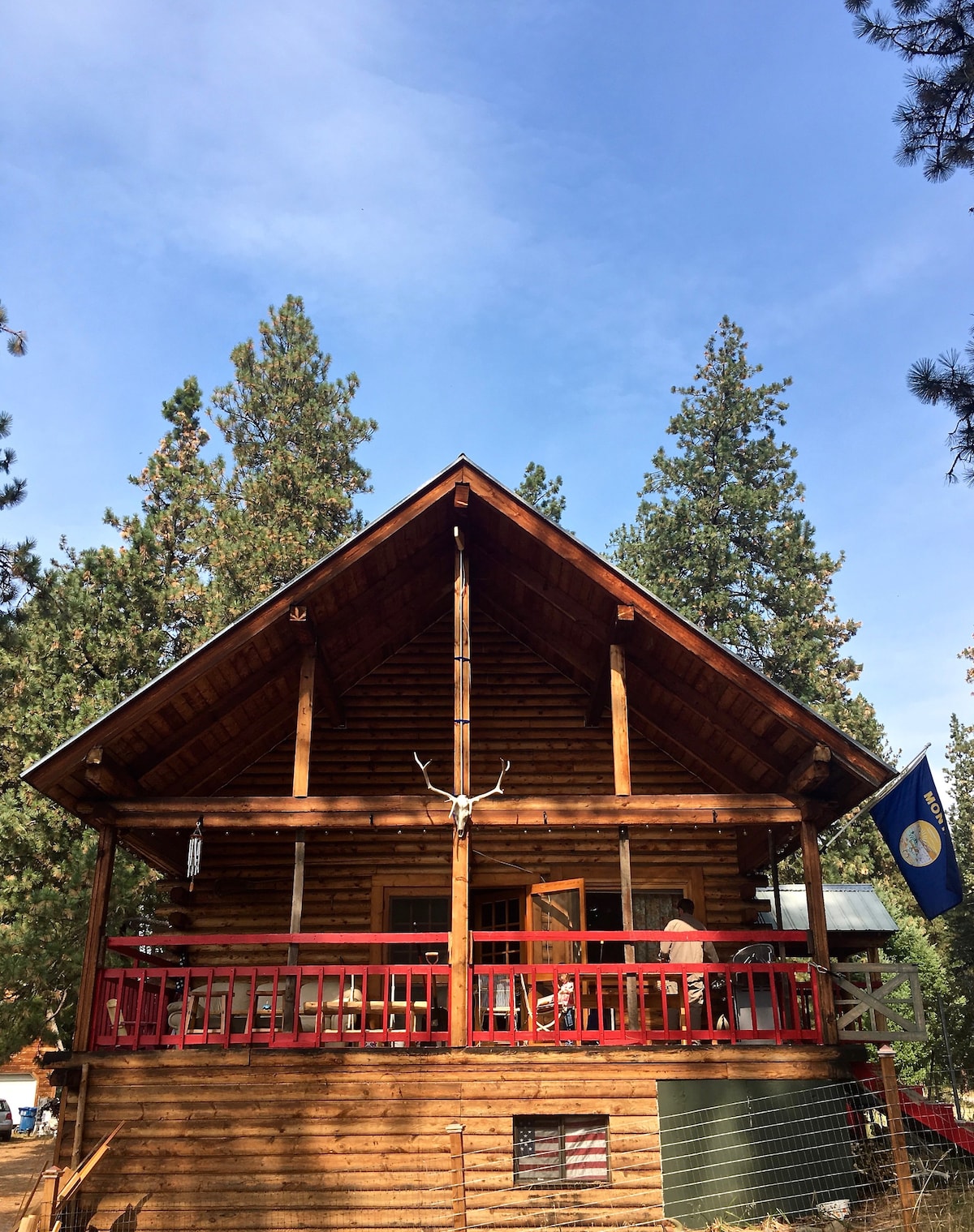 The Cottonwood Cabin