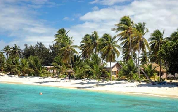 Beach-Front Dormitory 1 in Comfort-Eco-Lodge !