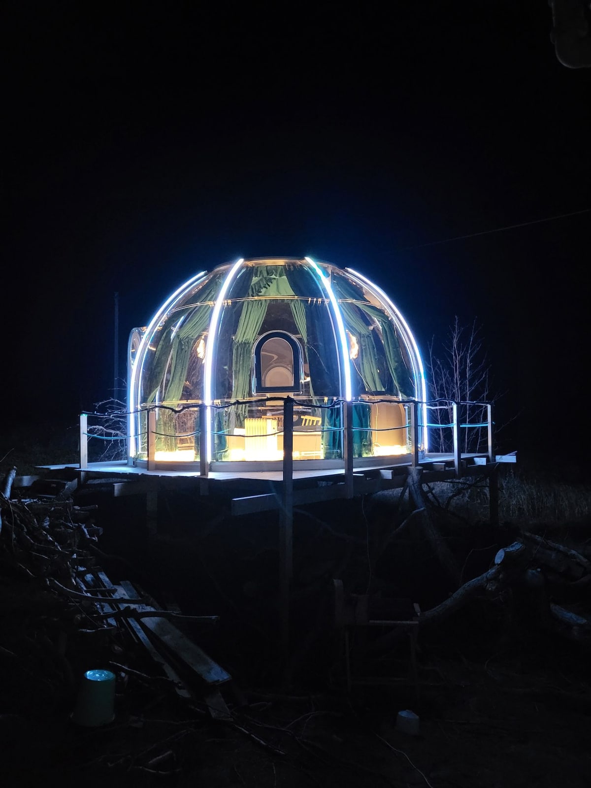 Glamping i dream globe, på Seløy