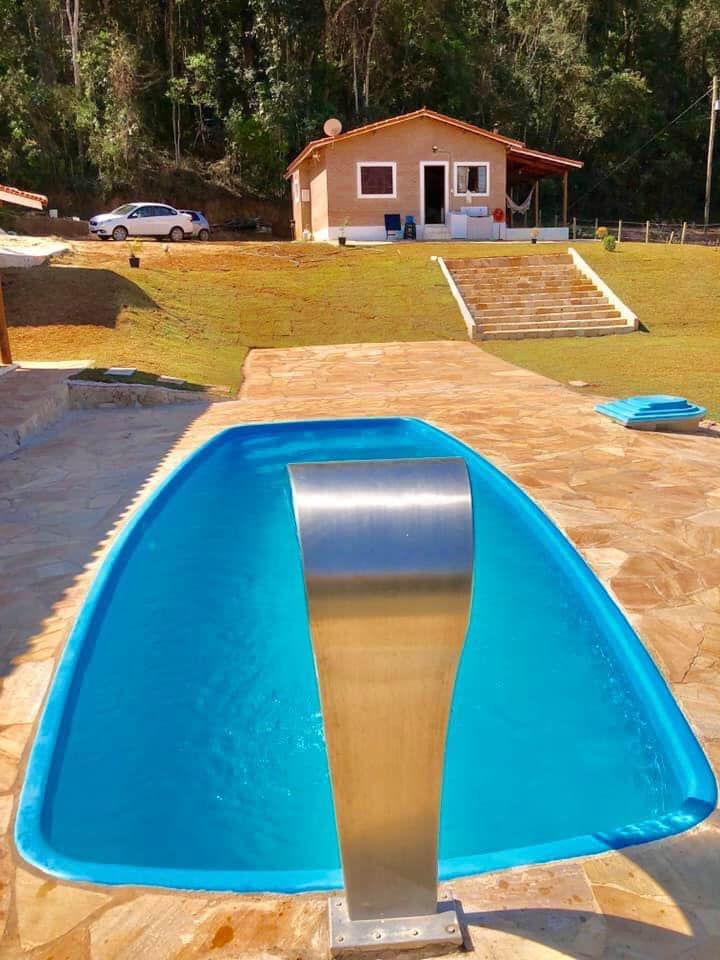Nook度假木屋，带泳池，距离圣托梅中心（ Centro São Thomé ） 2公里