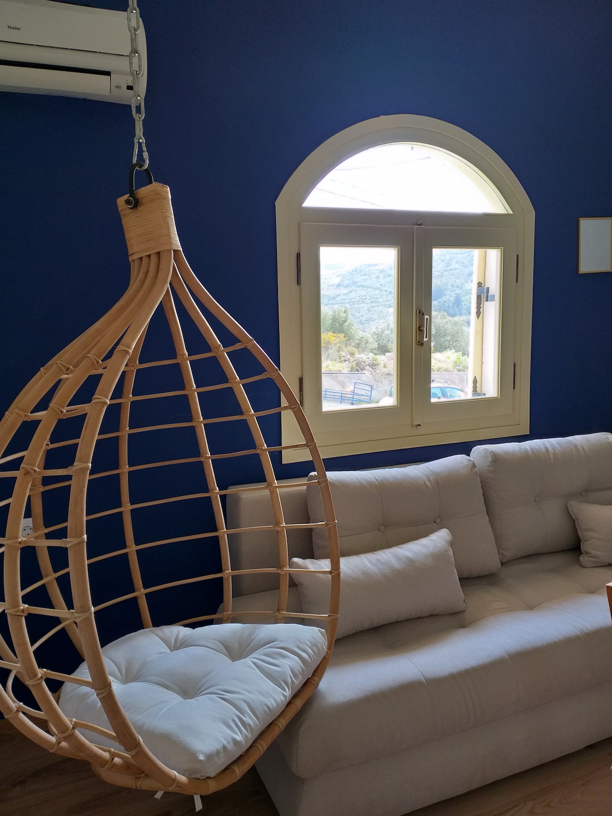 GREEK BLUE APARTMENT