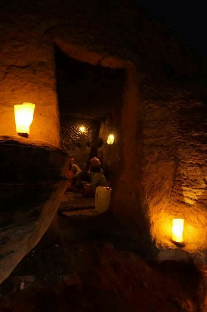 Jamal洞穴