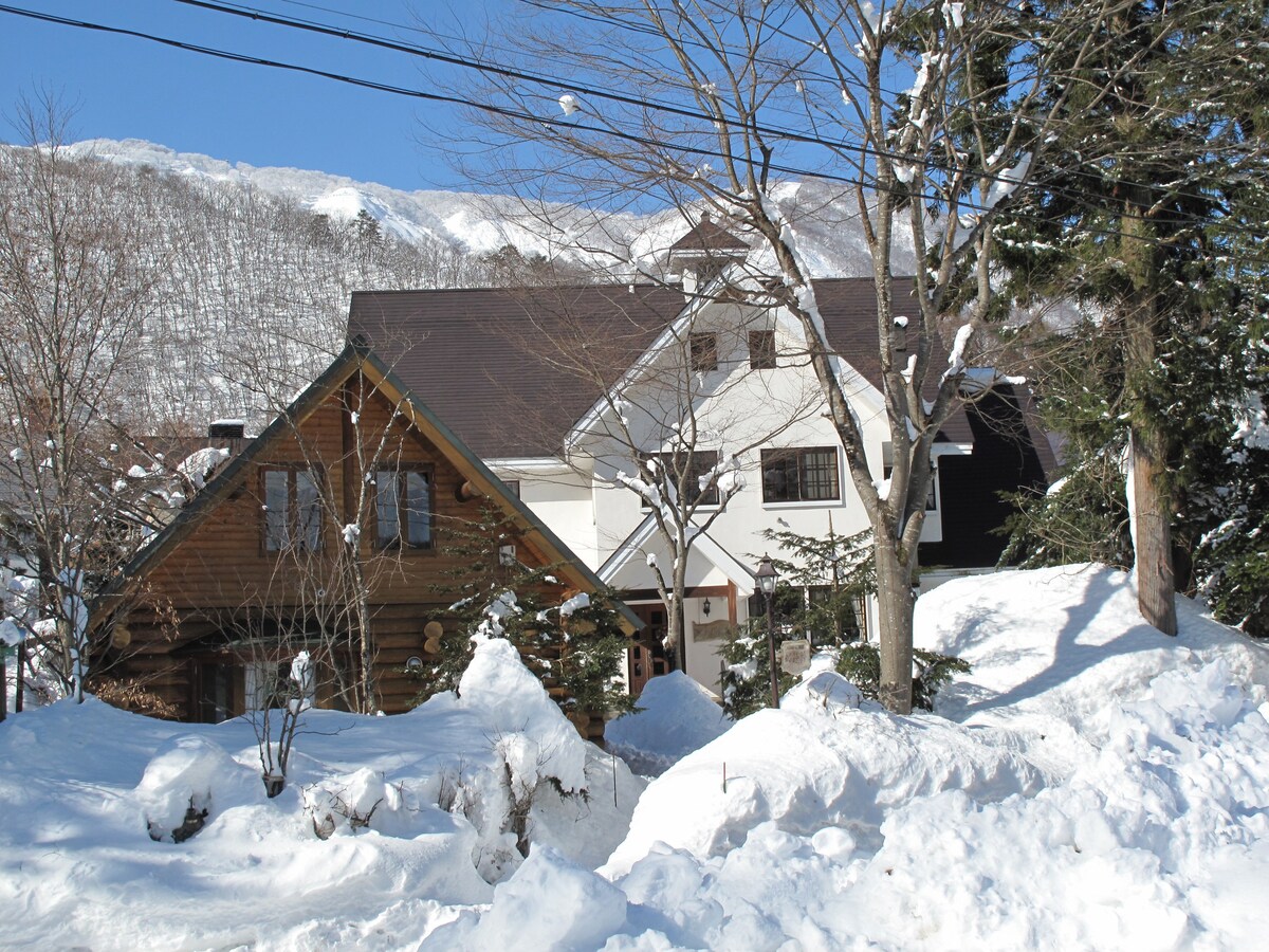 Kamishiro Mountain Lodge双人/双人房6套房