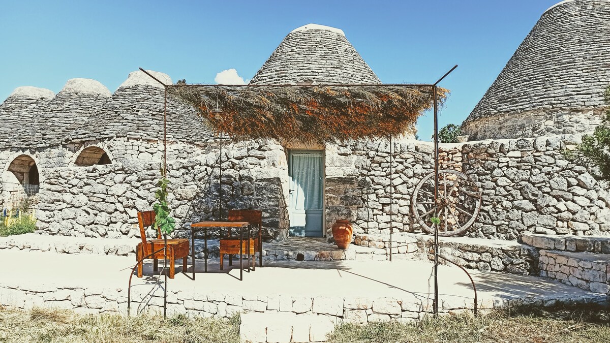 Trullo Libeccio @ Masseria LoJazzo Boutique Hotel