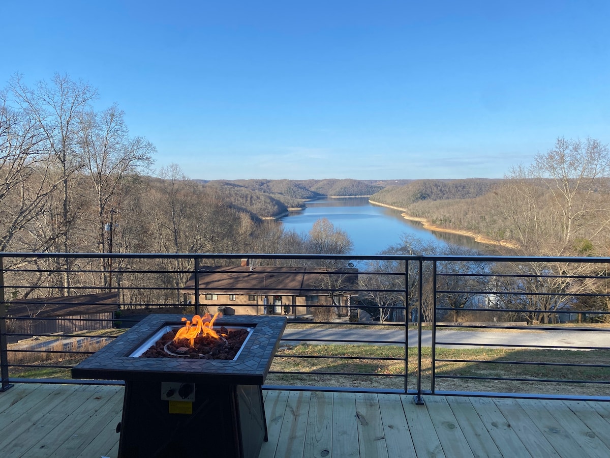 Shenandoah Retreat THE BEST VIEW on lake