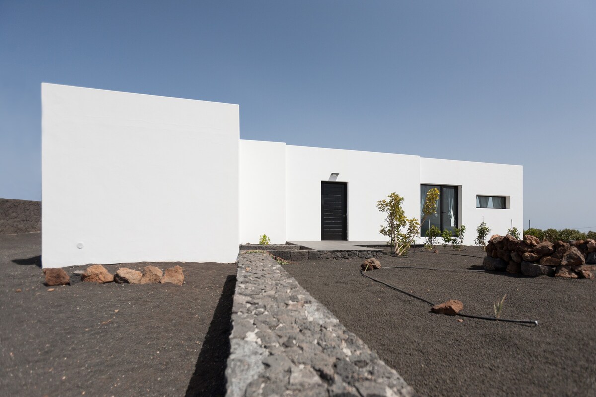 兰萨罗特岛（ VILLA LANZAROTE ）