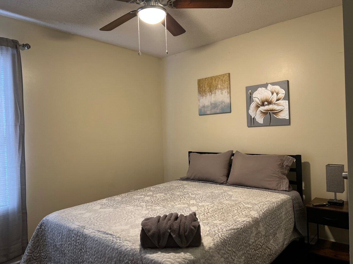 Lovely 2BR/Office minutes to Hospice South Georgia