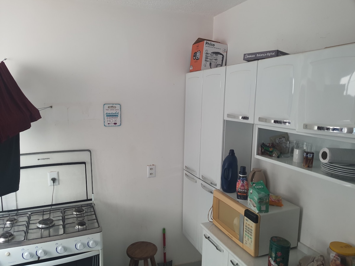 Apartamento ao lado da UFMS/com garagem.