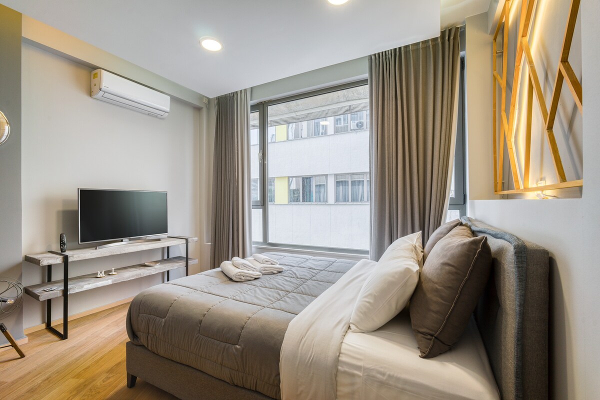 阳光明媚舒适的单间公寓，壮观的雅典卫城屋顶景观