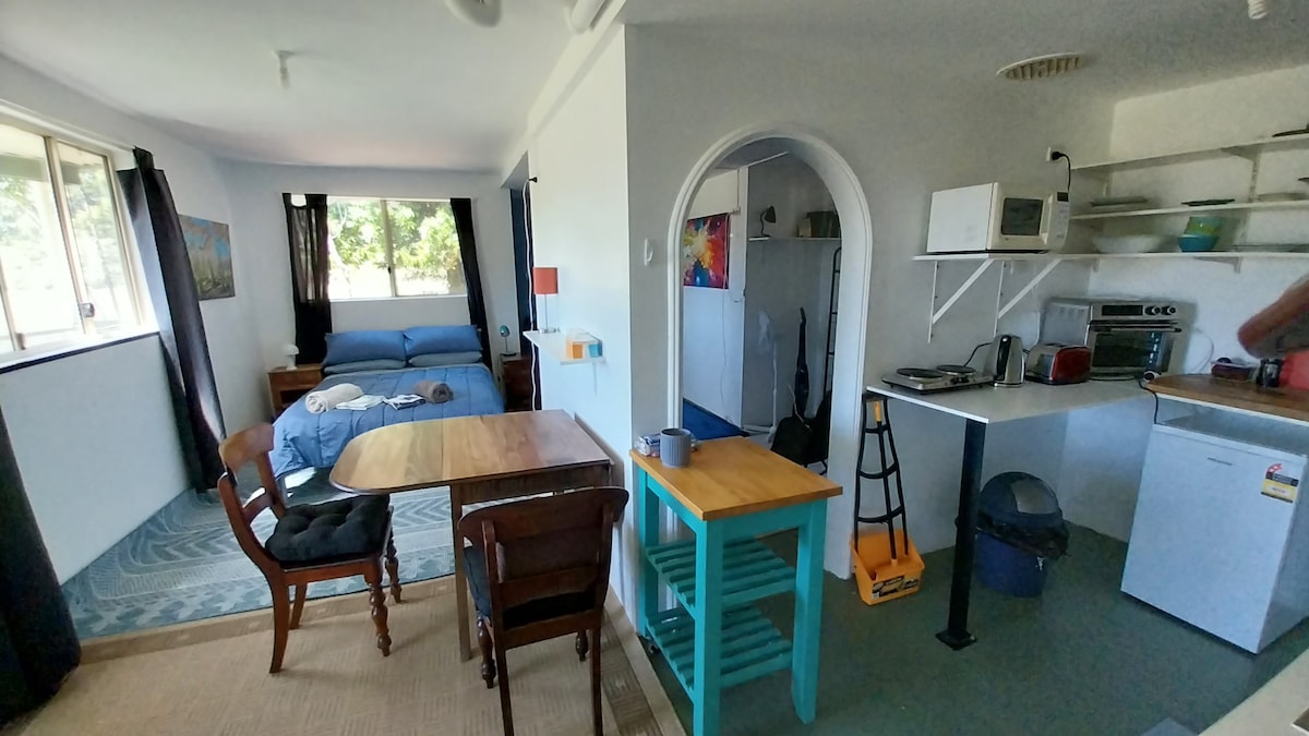 Affordable studio in great location