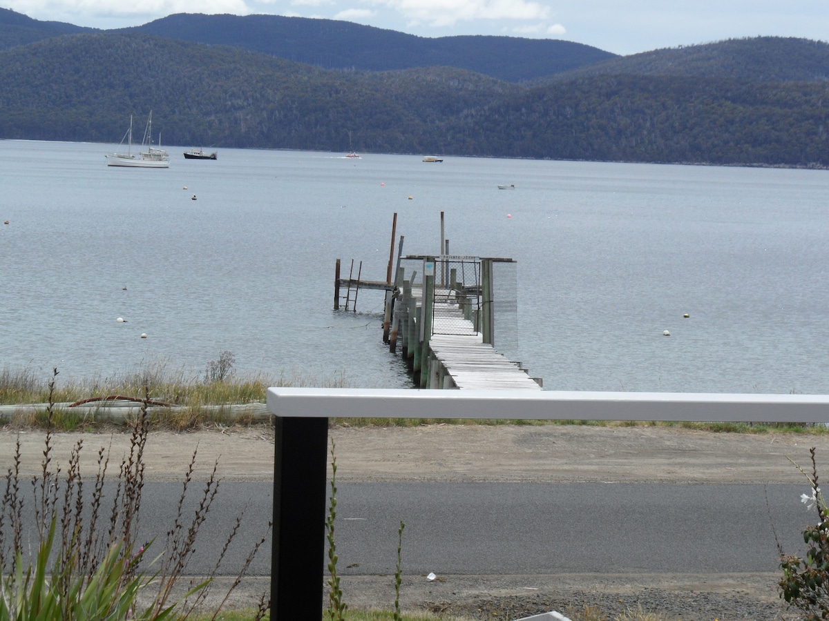 Carnarvon Bay Beach House