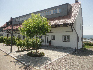 Pension Zum Talhof, (Reichenau) ，阁楼双人客房，带淋浴间和马桶