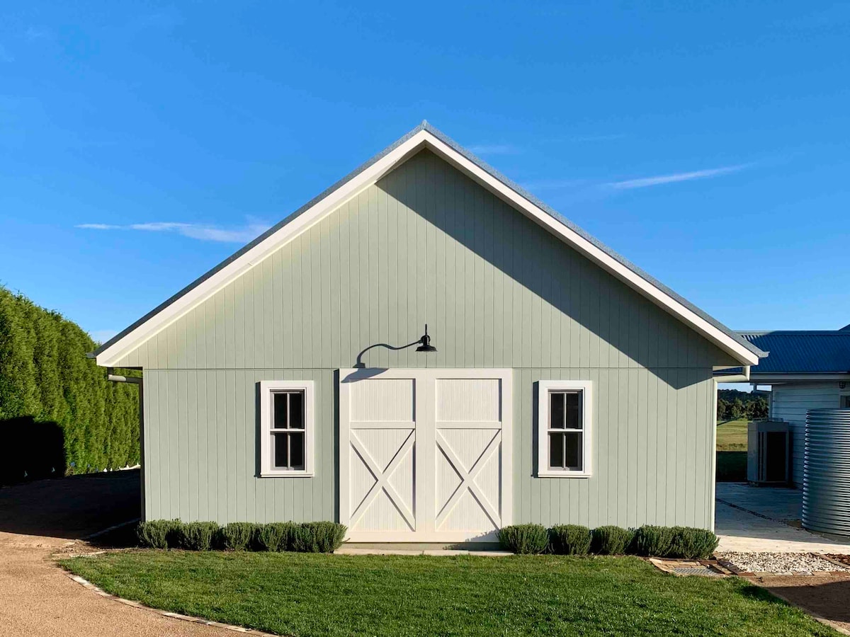 The Stables at Long Paddock