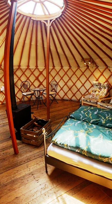 Wang露营的蒙古包帐篷