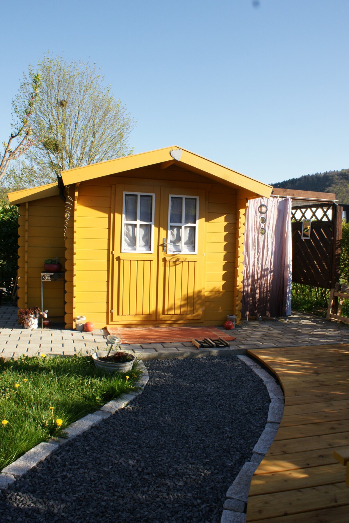 微型微型住宅：温馨的摩泽尔小屋（ CozMoCo ）