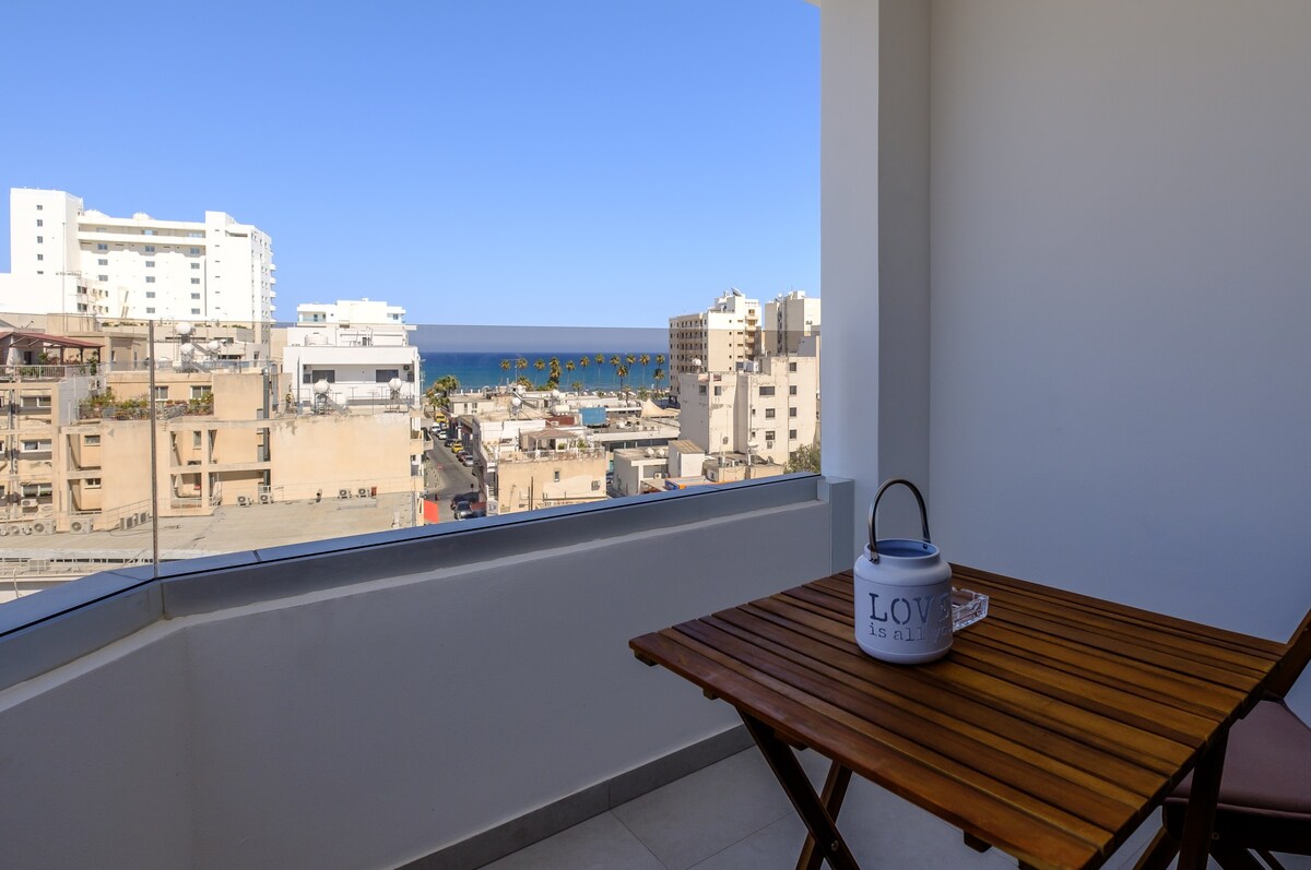 Lazuli City Seaview Apartment 501