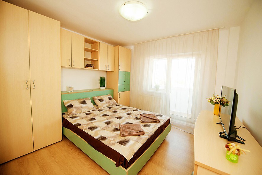 6 Aurel Vlaicu公寓-卧室2