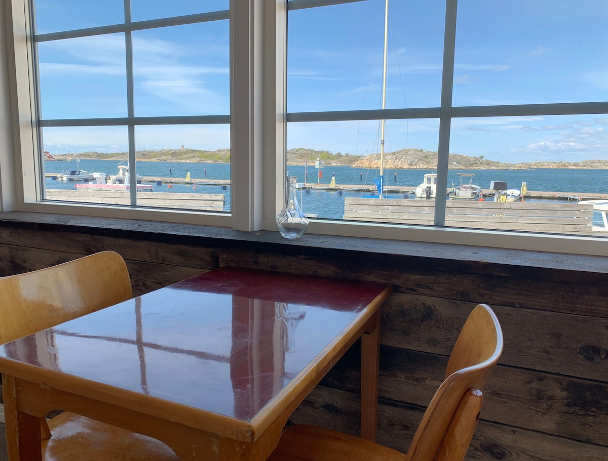 Boende på Styrsö med havet utanför fönstret