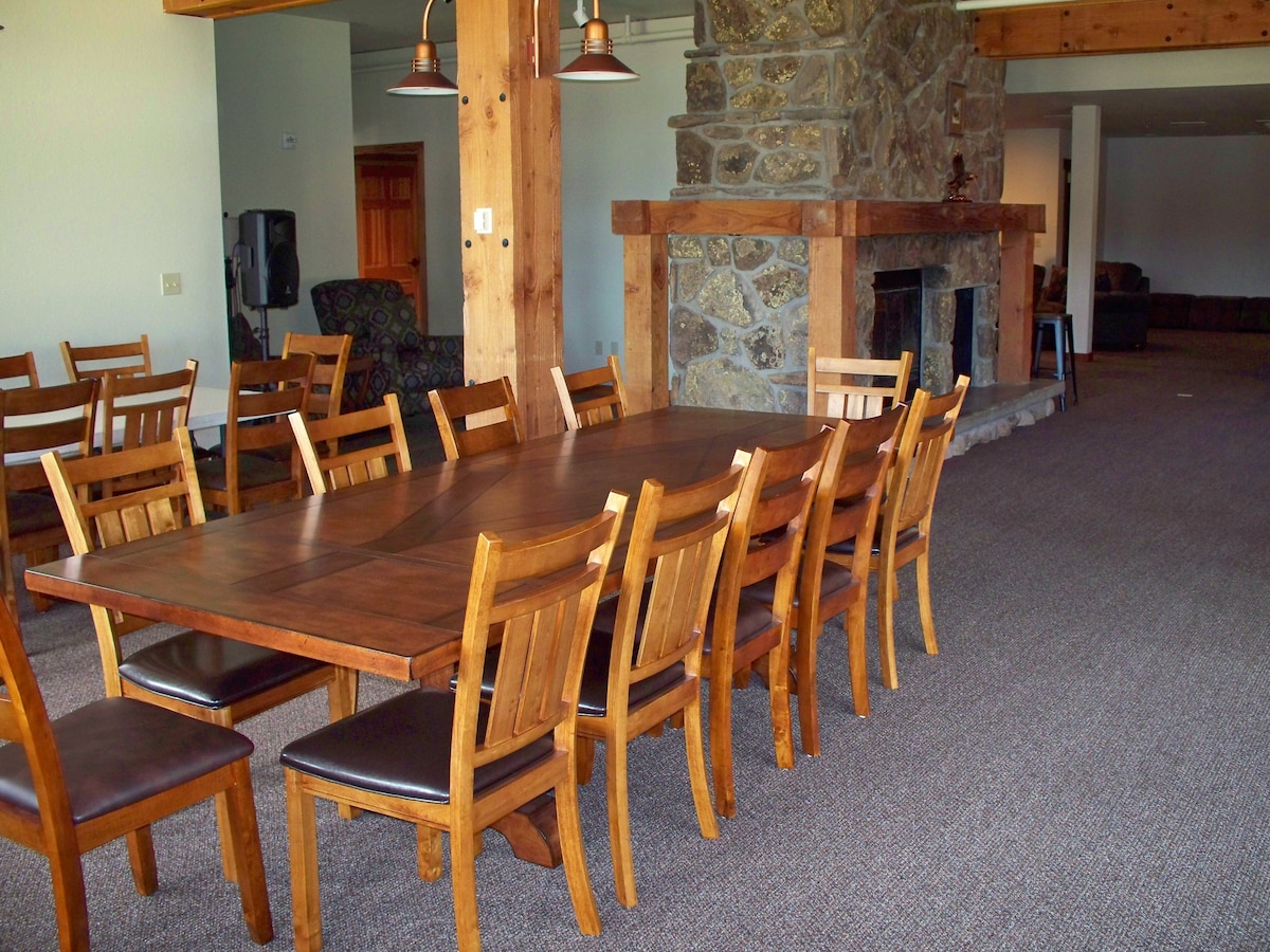 Canyon Lake Resort Reunion Lodge Main Floor