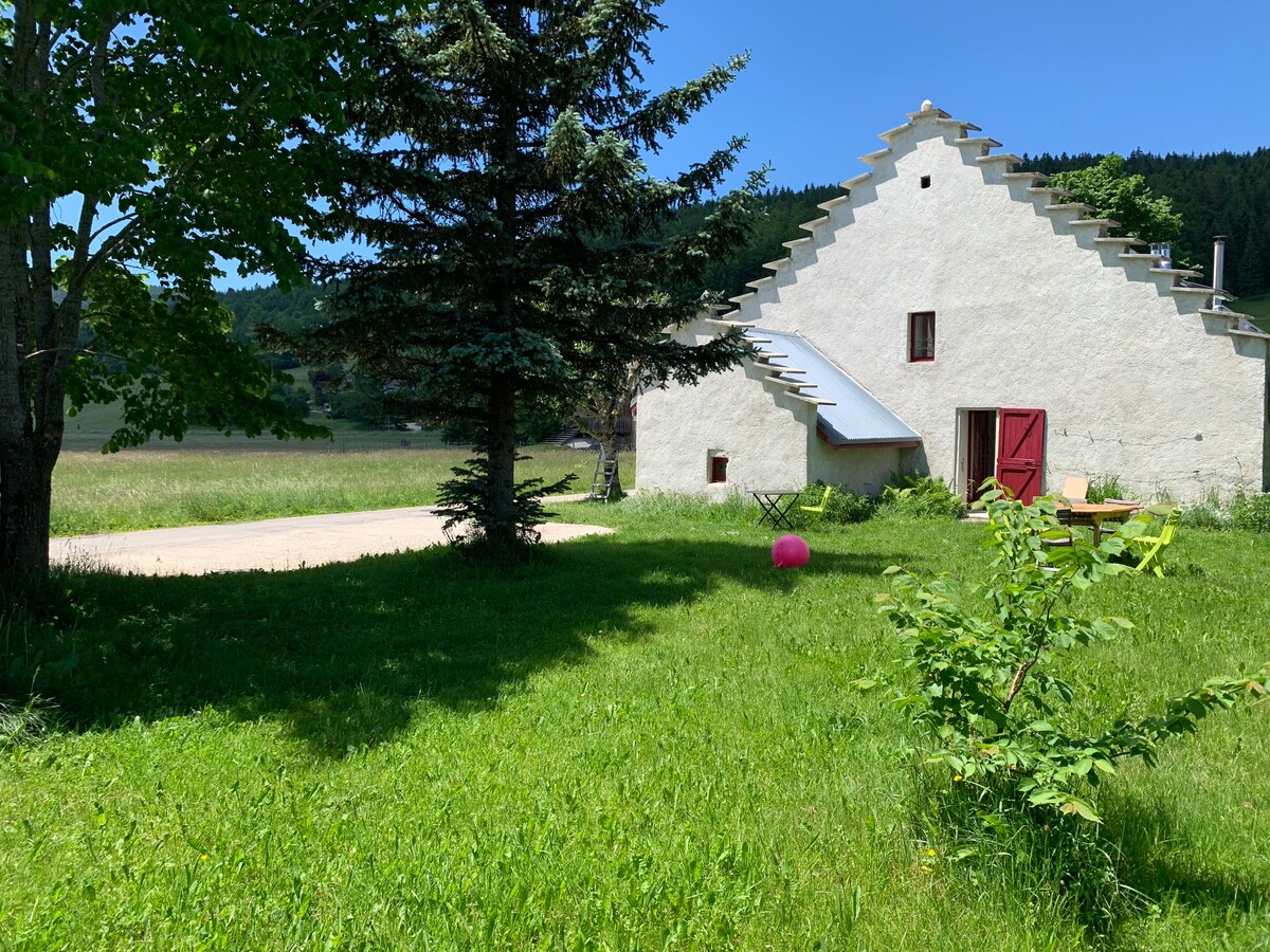 Maison (3 ch 8p) dans un corps de ferme du Vercors