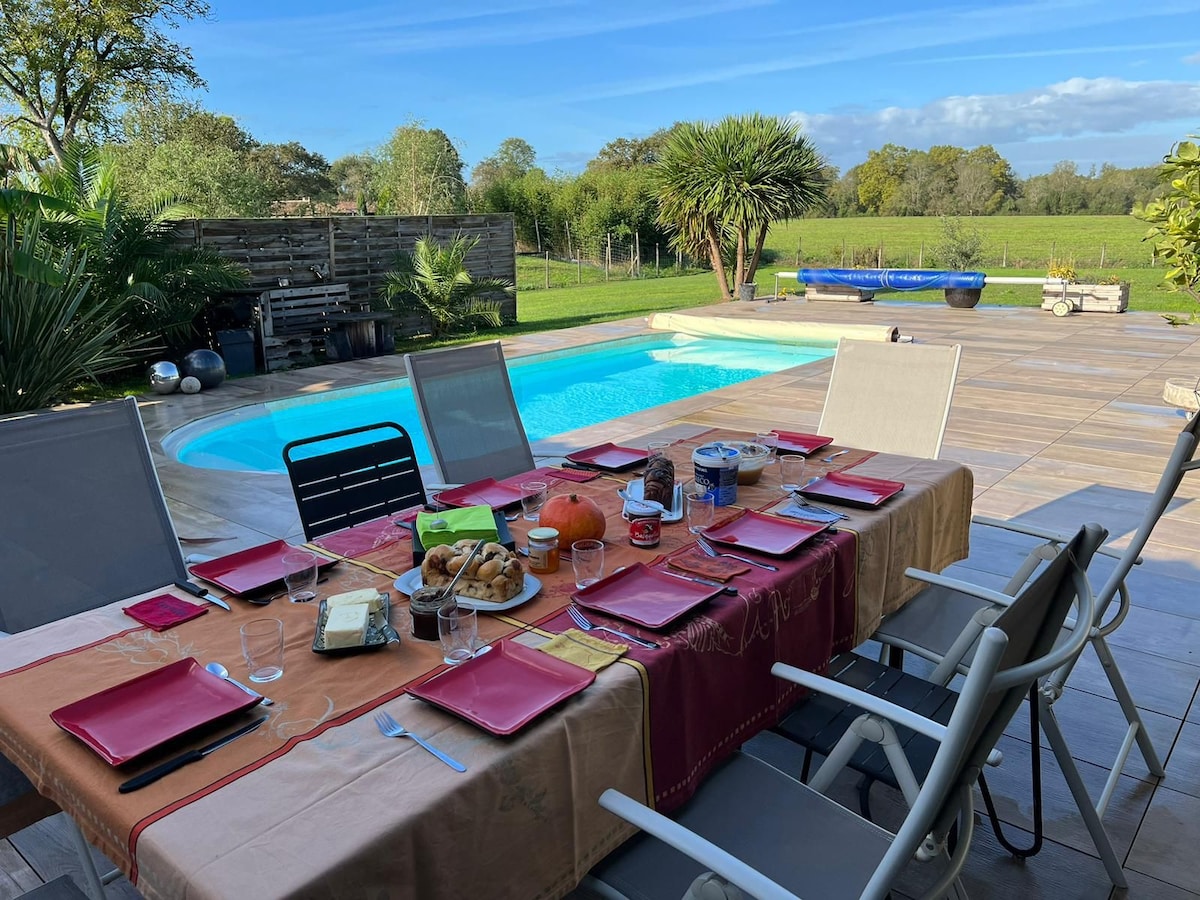 Maison à la campagne avec piscine