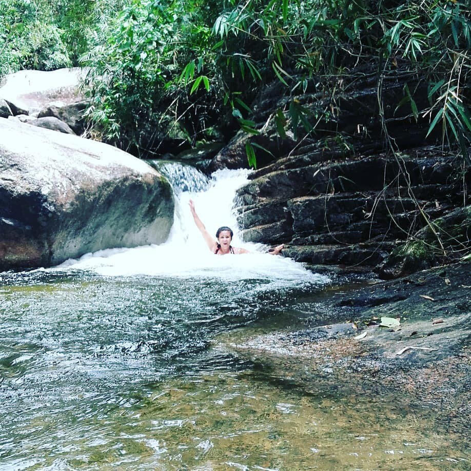 Casa na Mata. Cachoeiras e rios na propriedade.