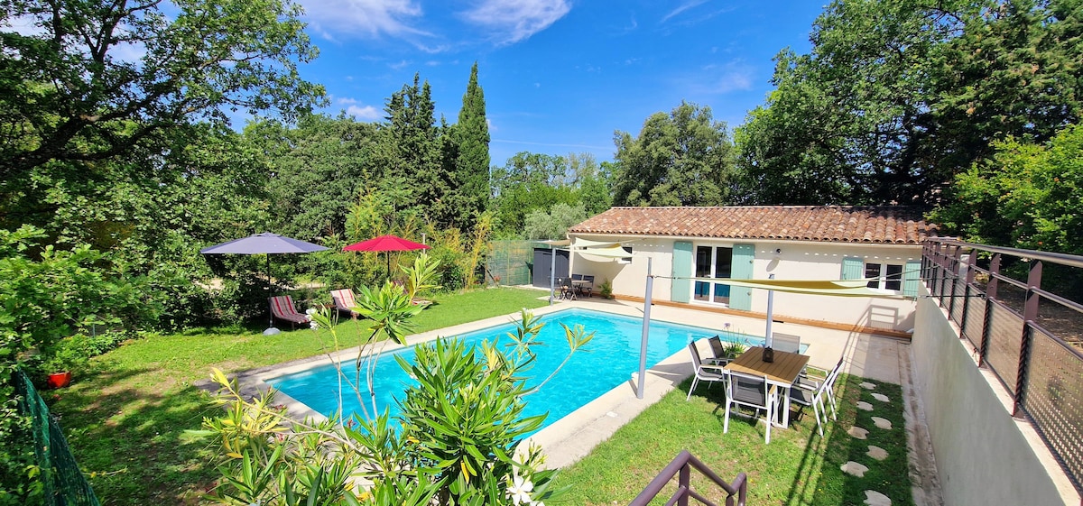 Bienvenue à "L'écrin" avec piscine privée