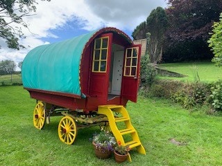A cottage and gypsy caravan combination holiday