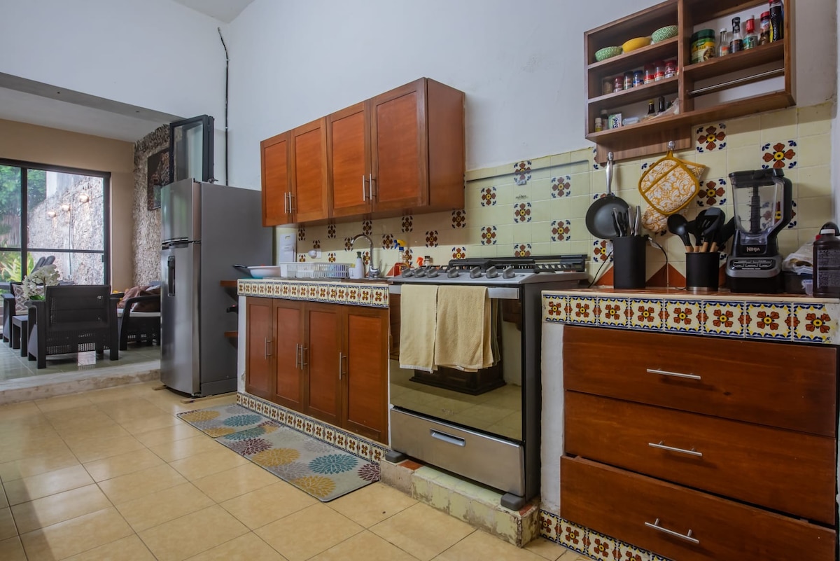 Bohemian house in the historic Barrio de Santiago