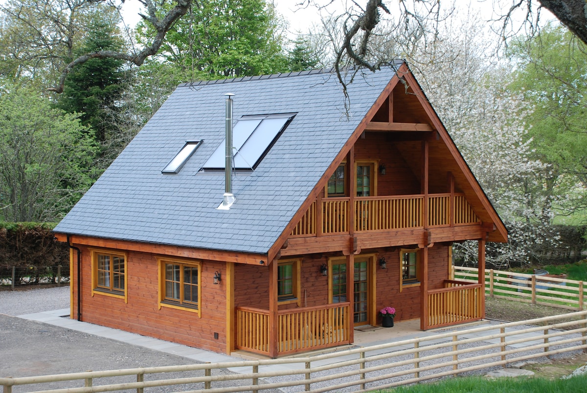 Fearnag Lodge, Farr, Inverness, Scottish Highlands