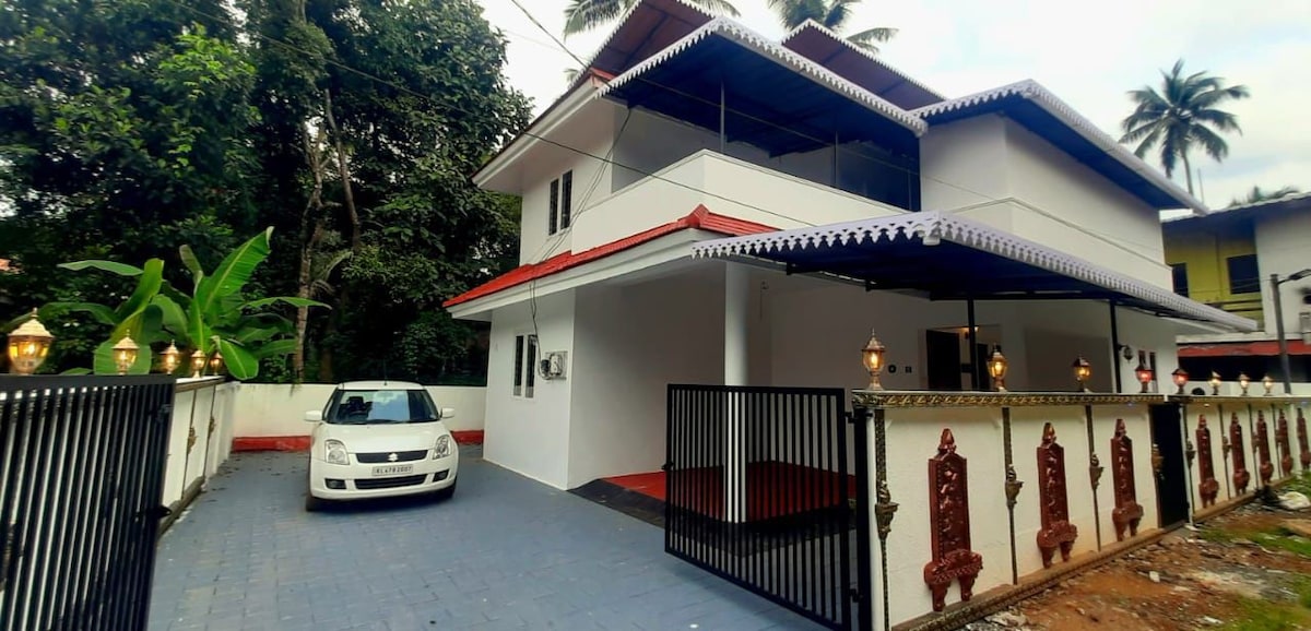 Villa near Guruvayoor Temple