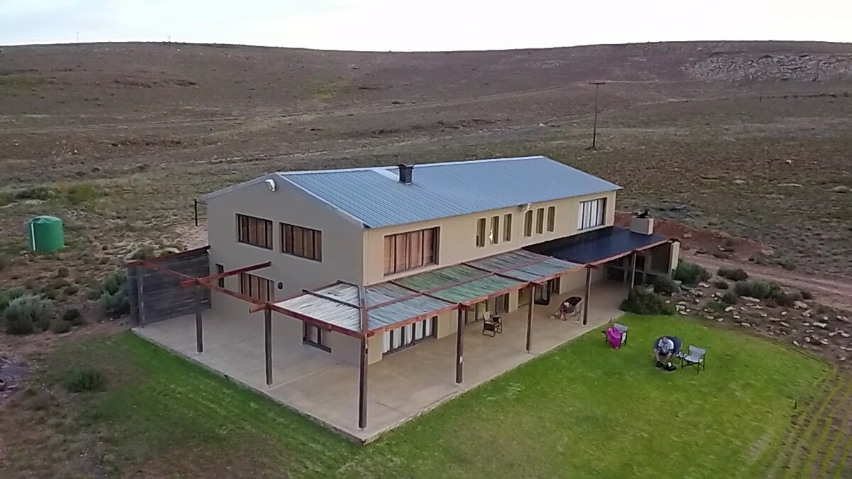 Oudeberg Lodge - secluded in Baviaans Mega Reserve