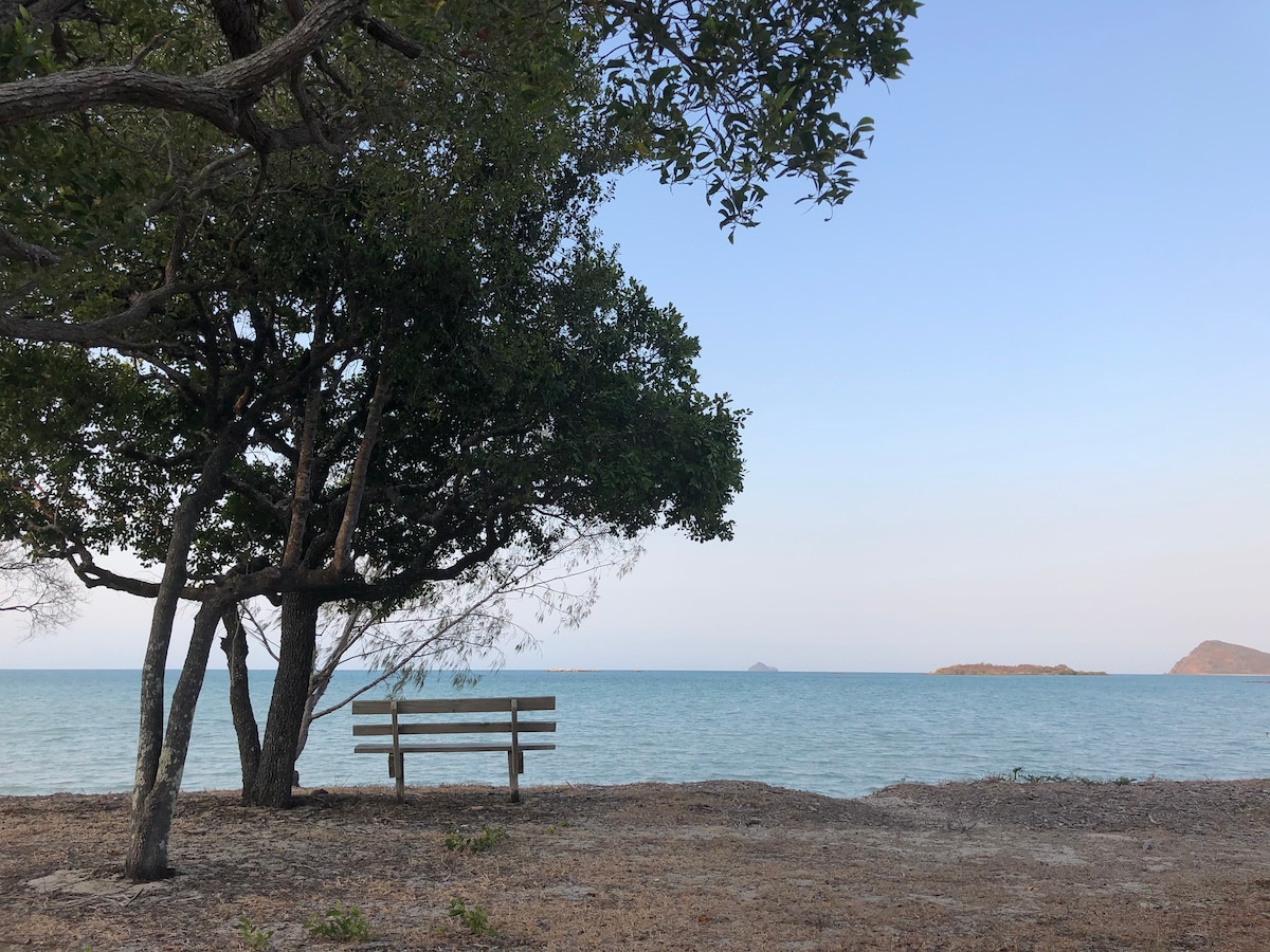 Glamping Shack - short stroll to Dingo Beach