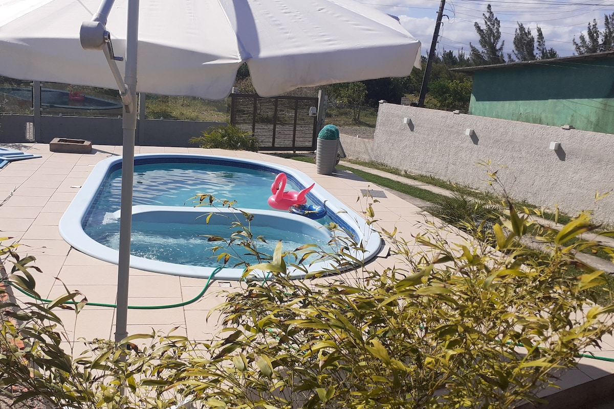 Casa com piscina  super confortável ☀️