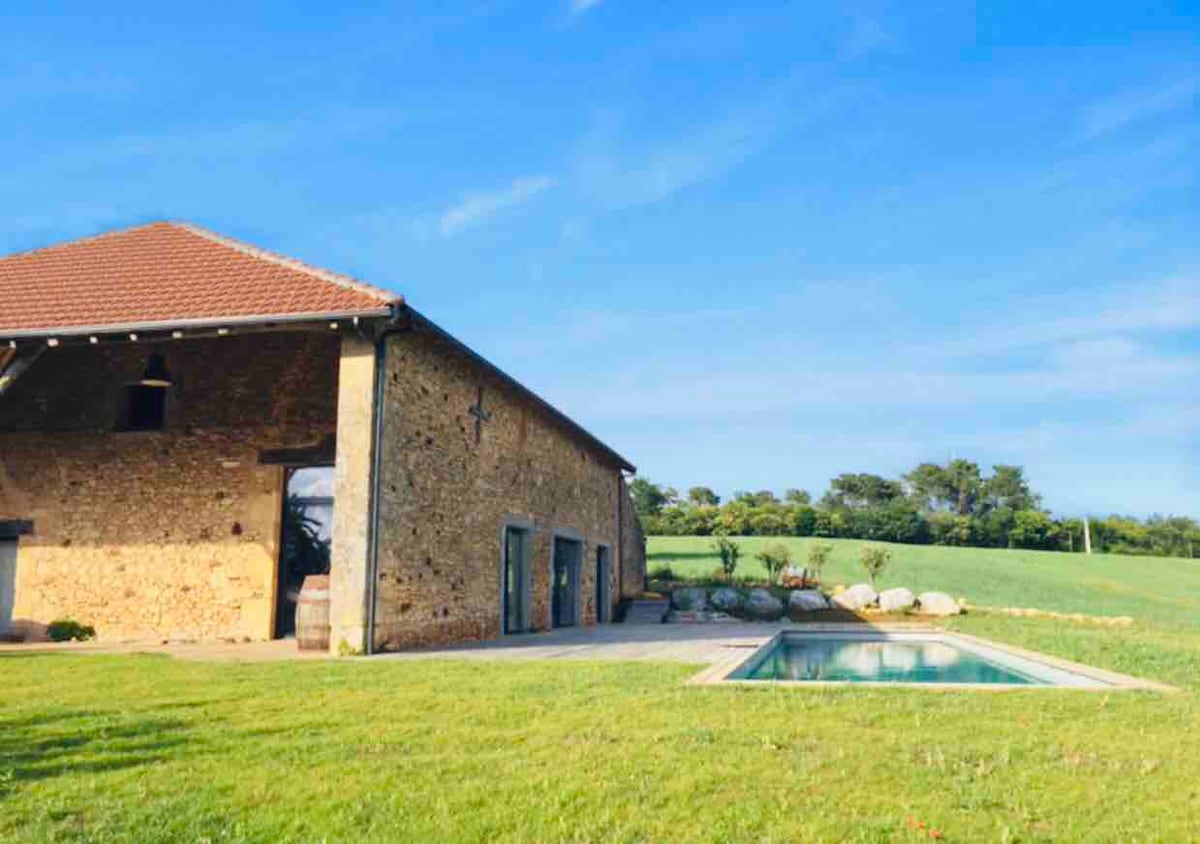 Grange Gîte des Bories 6 chambres  Piscine 15m