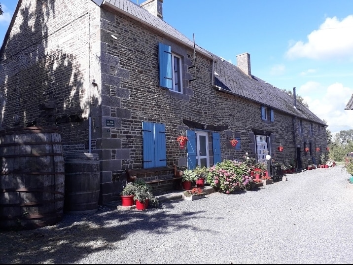 Foxes Farm Gite Near Mont Saint Michel Sleeps 2