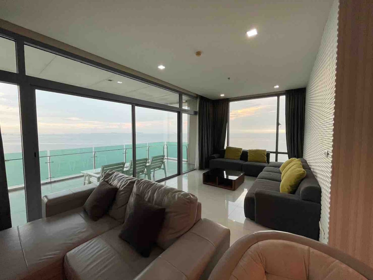 豪华客房，可欣赏全景海景和私人海滩