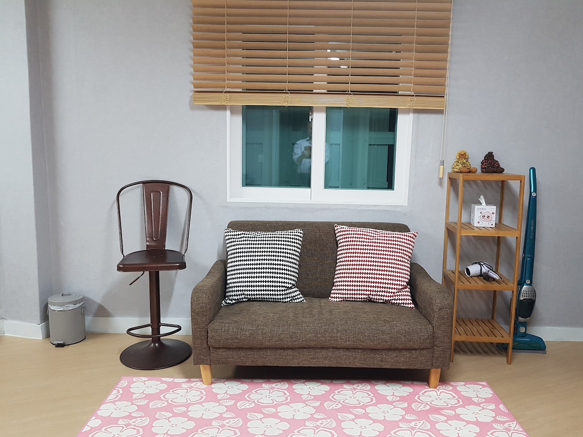 Silk House 2楼， 2间卧室，孔德，麻浦，首尔