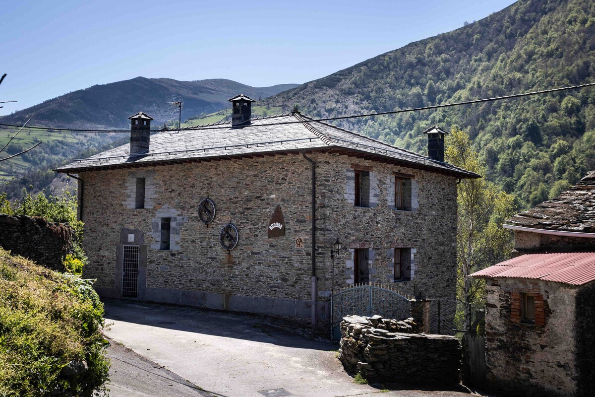 Casa de Aldea Valles Cangas del Narcea Leitarigos