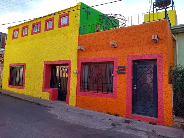 Hidalgo del Parral的民宿