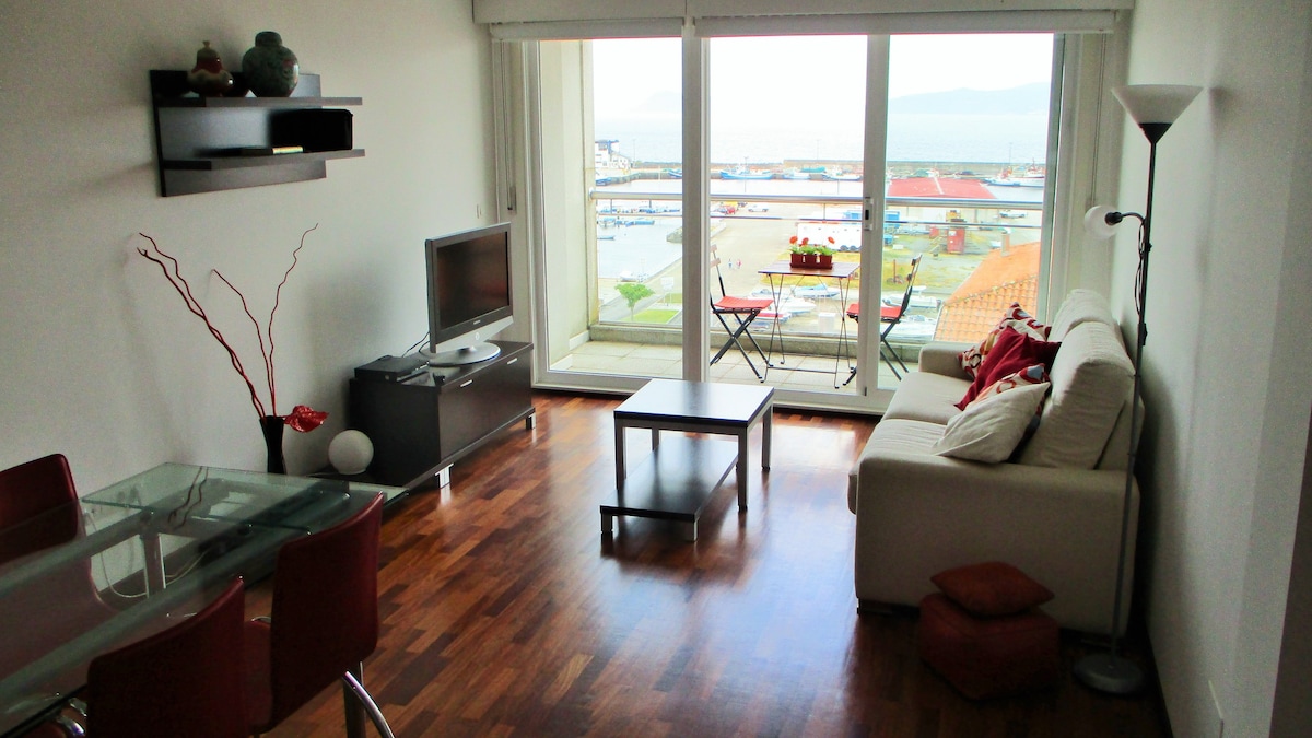 Apartamento con terraza y vistas al mar, Portosín