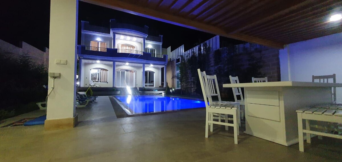 Magnifique Villa piscine 'spa ' vue exceptionnelle