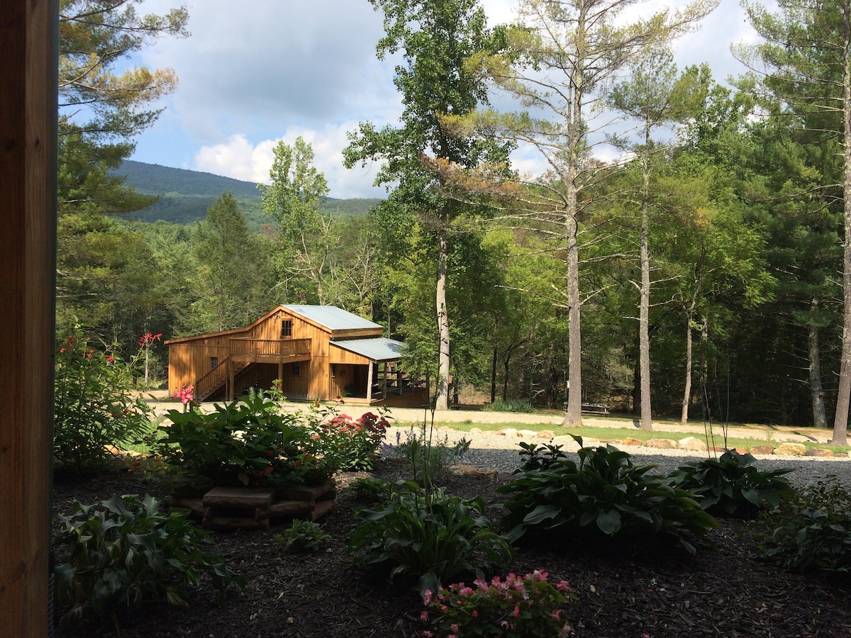 Cabin at Mountain Shepherd