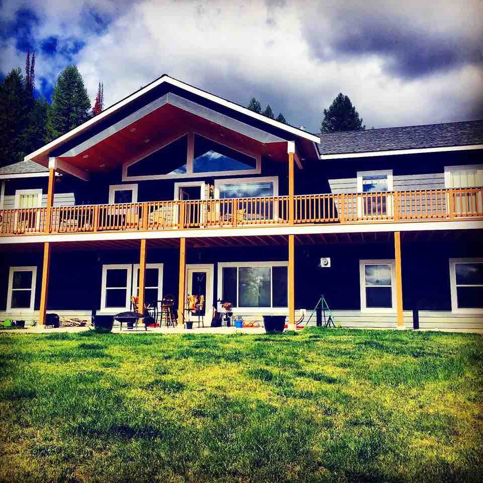 Wild Bear Lodge